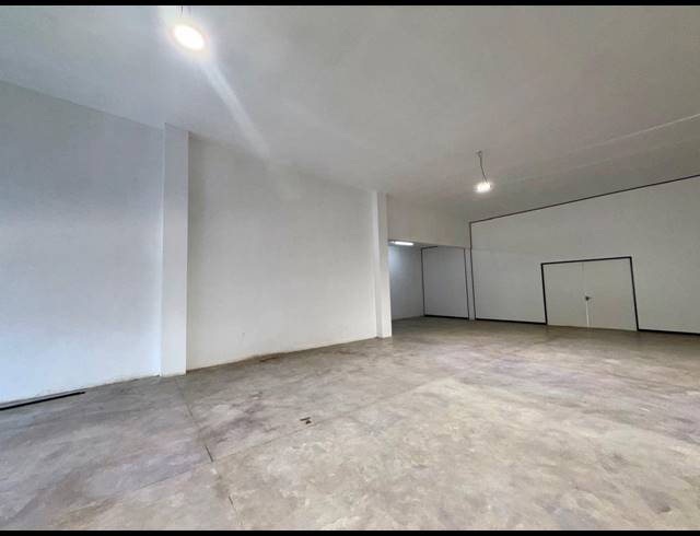 265M² INDUSTRIAL YARD FOR SALE IN UMHLALI